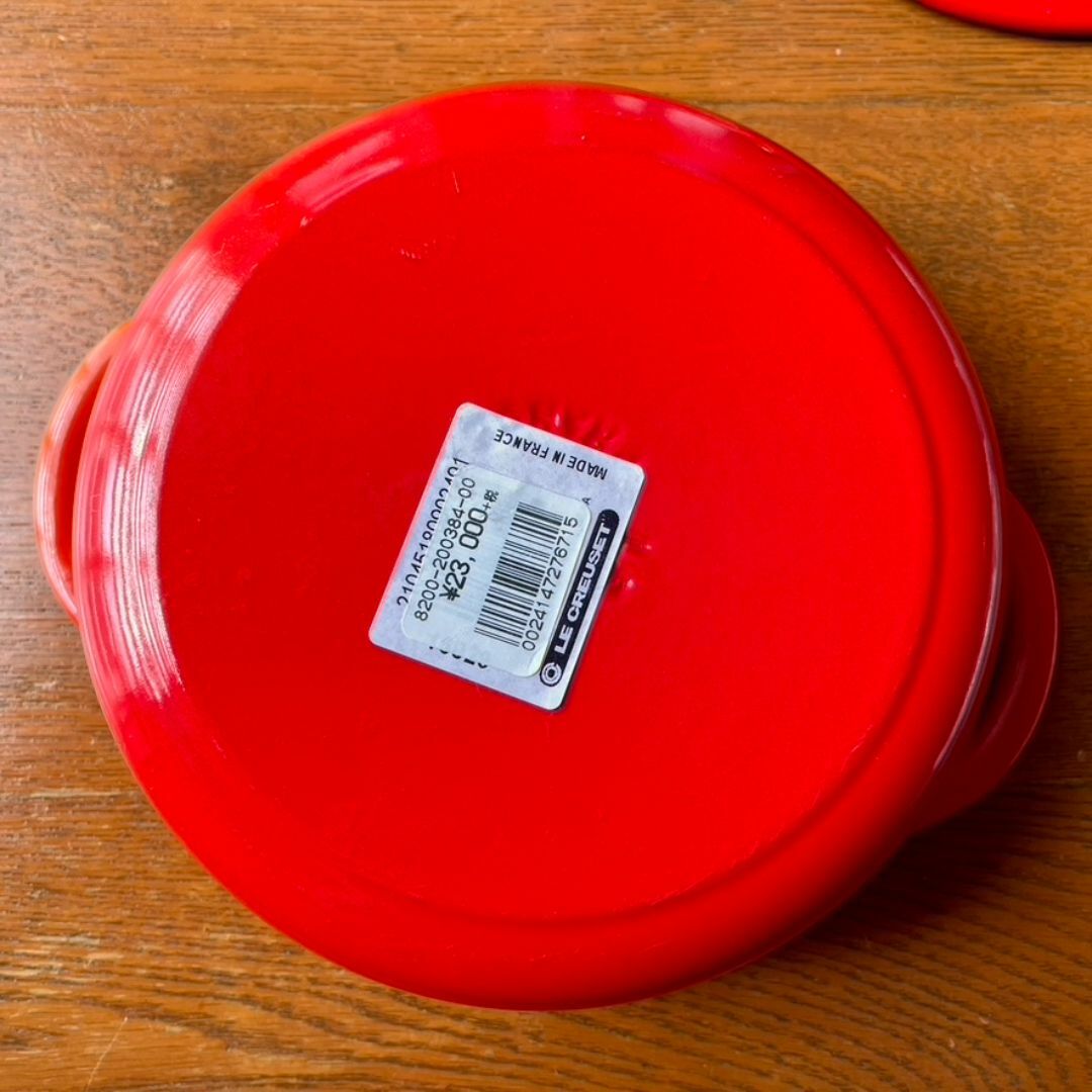 LE CREUSET(ルクルーゼ)のLe Creuset　ココット・ビス ロンド 18cm　オレンジ　ル・クルーゼ インテリア/住まい/日用品のキッチン/食器(鍋/フライパン)の商品写真