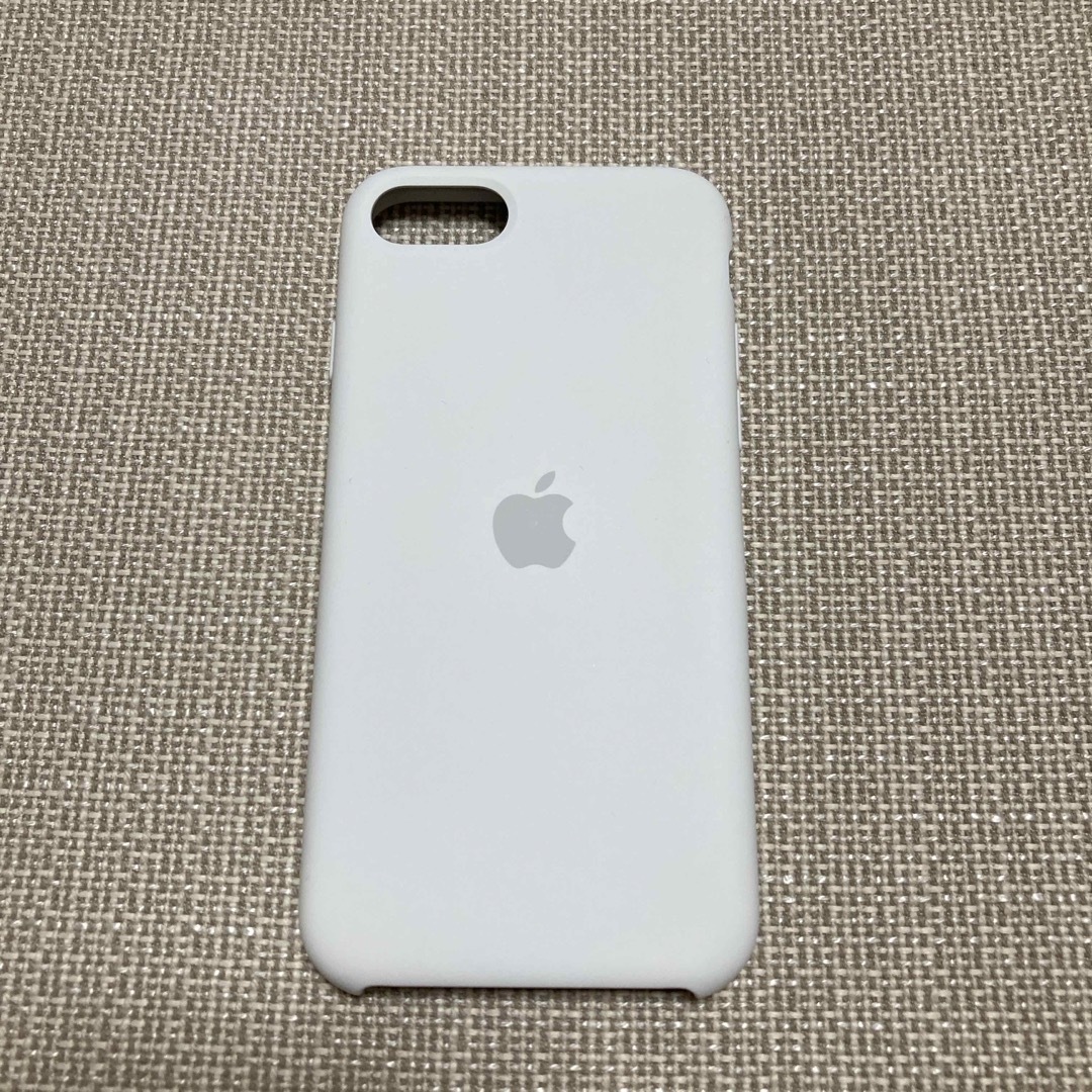 Apple(アップル)のiPhone SE シリコンケース スマホ/家電/カメラのスマホアクセサリー(iPhoneケース)の商品写真