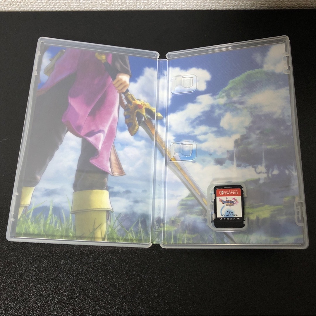 Nintendo Switch(ニンテンドースイッチ)のドラゴンクエストXI　過ぎ去りし時を求めて S エンタメ/ホビーのゲームソフト/ゲーム機本体(家庭用ゲームソフト)の商品写真