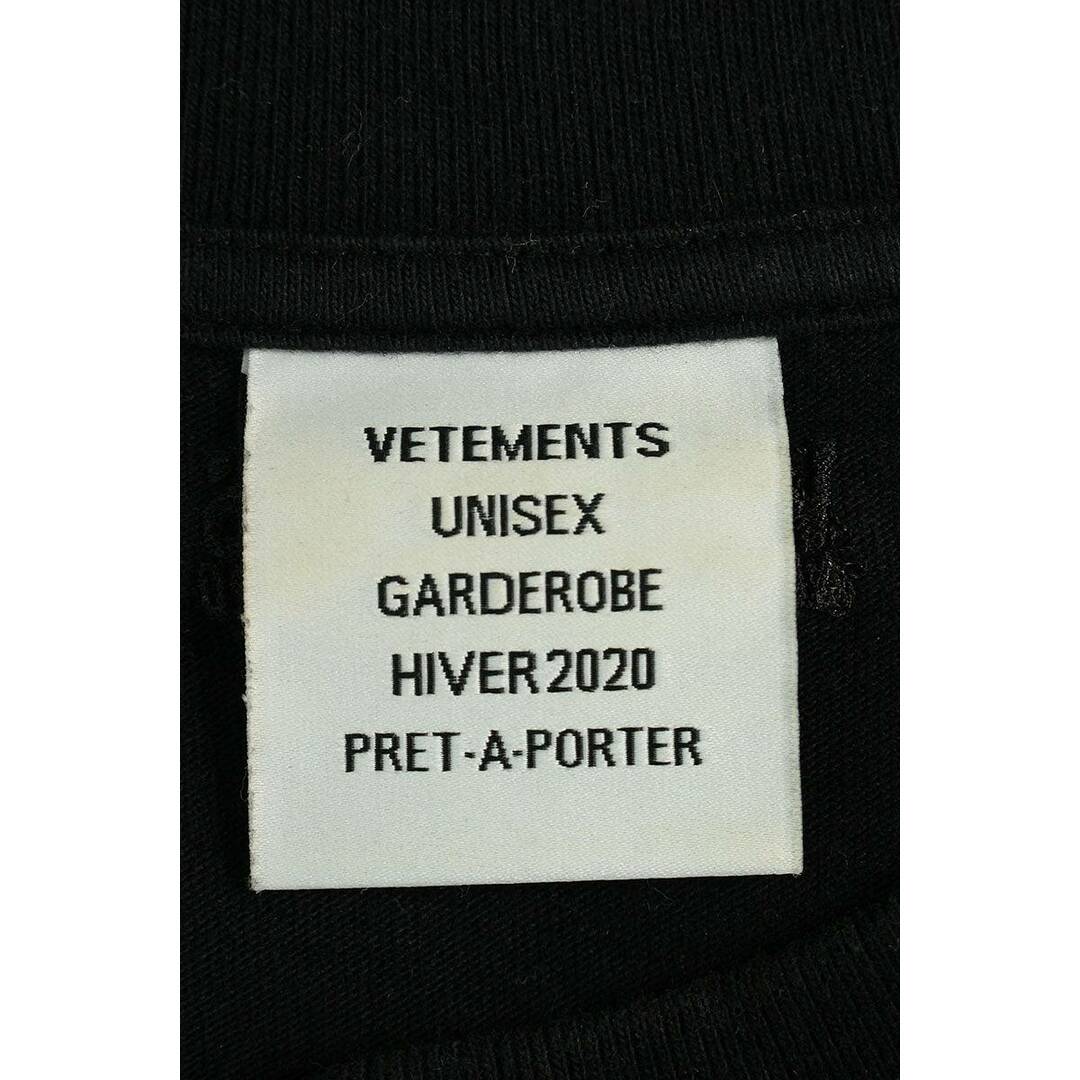 VETEMENTS(ヴェトモン)のヴェトモン  19AW  UAH20TR611 フロントロゴパッチTシャツ メンズ XS メンズのトップス(Tシャツ/カットソー(半袖/袖なし))の商品写真