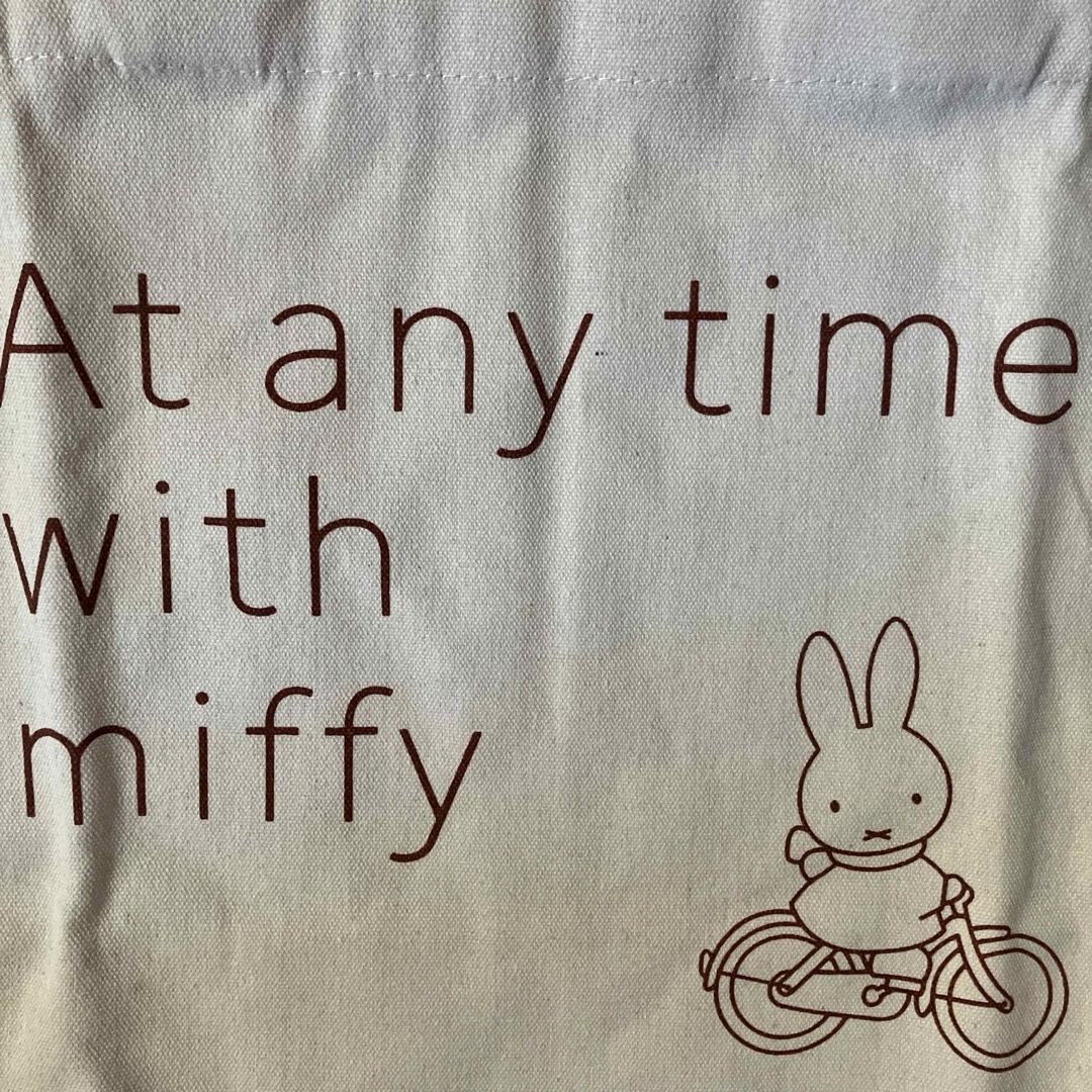 miffy(ミッフィー)の新品未使用 ミッフィー キャンバス生地のマチ付きトートショルダーバッグ レディースのバッグ(トートバッグ)の商品写真