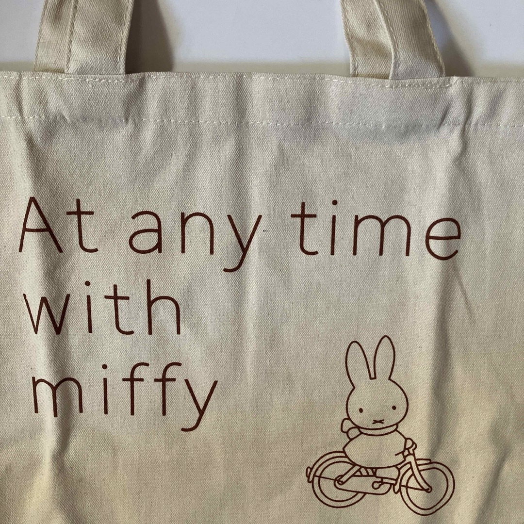 miffy(ミッフィー)の新品未使用 ミッフィー キャンバス生地のマチ付きトートショルダーバッグ レディースのバッグ(トートバッグ)の商品写真