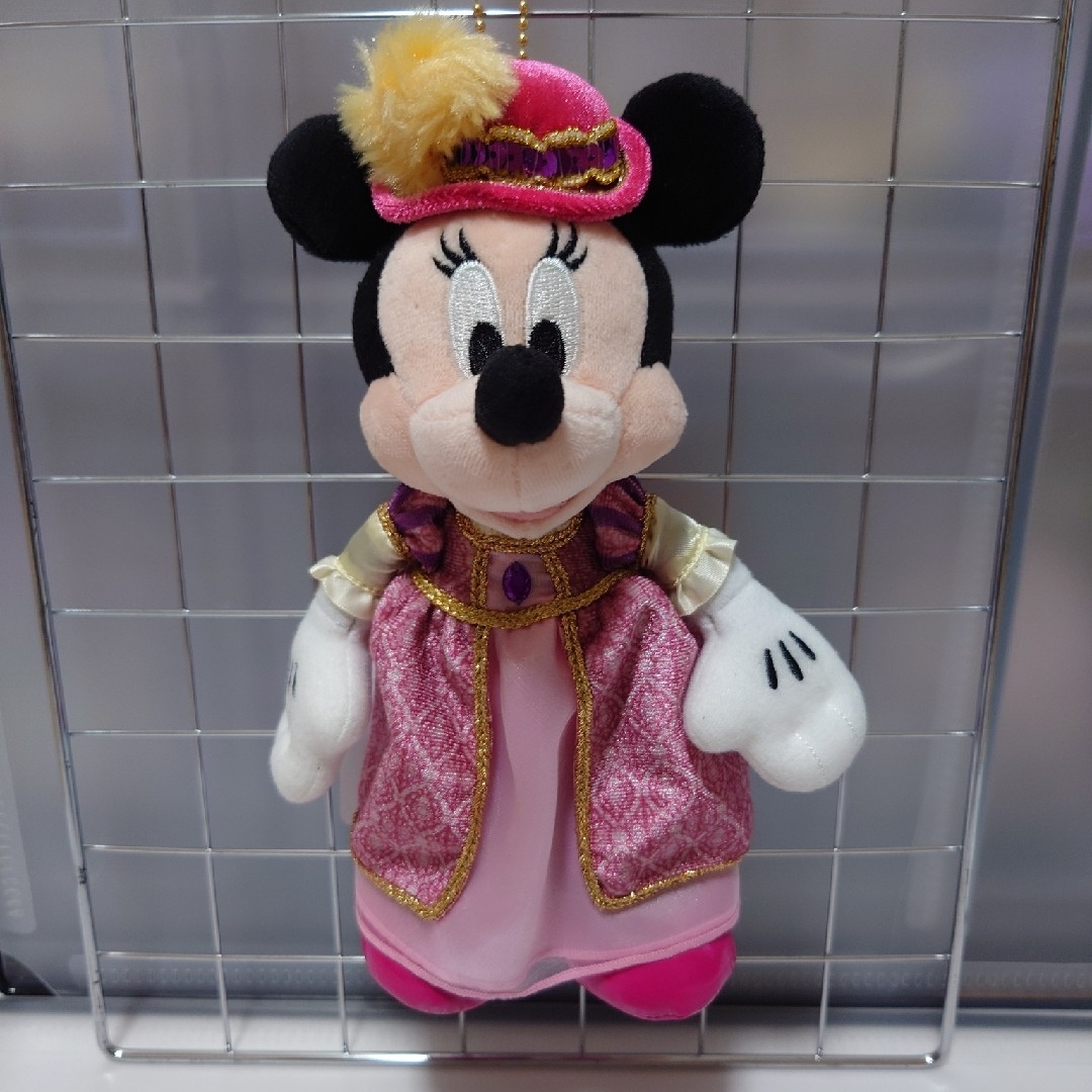 Disney(ディズニー)の東京ﾃﾞｨｽﾞﾆｰｼｰﾐﾗｺｽﾀﾎﾃﾙ ﾐｷﾐﾆぬいぐるみﾊﾞｯｼﾞ【２体】 エンタメ/ホビーのおもちゃ/ぬいぐるみ(キャラクターグッズ)の商品写真