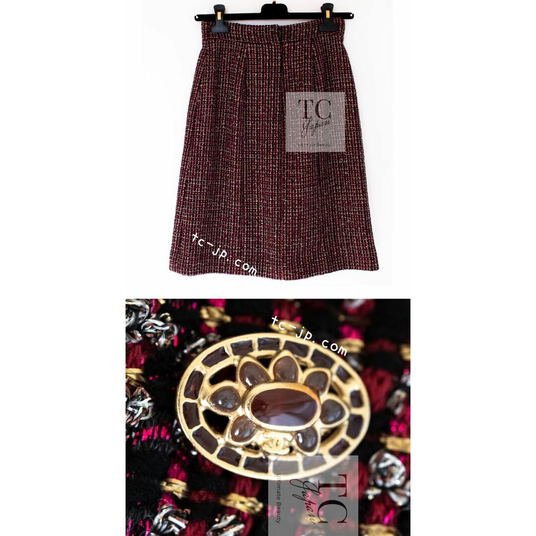 CHANEL(シャネル)の133万 シャネル スーツ CHANEL バーガンディー ワイン レッド グリポア宝石ボタン ジャケット スカート 超美品 34 レディースのフォーマル/ドレス(スーツ)の商品写真