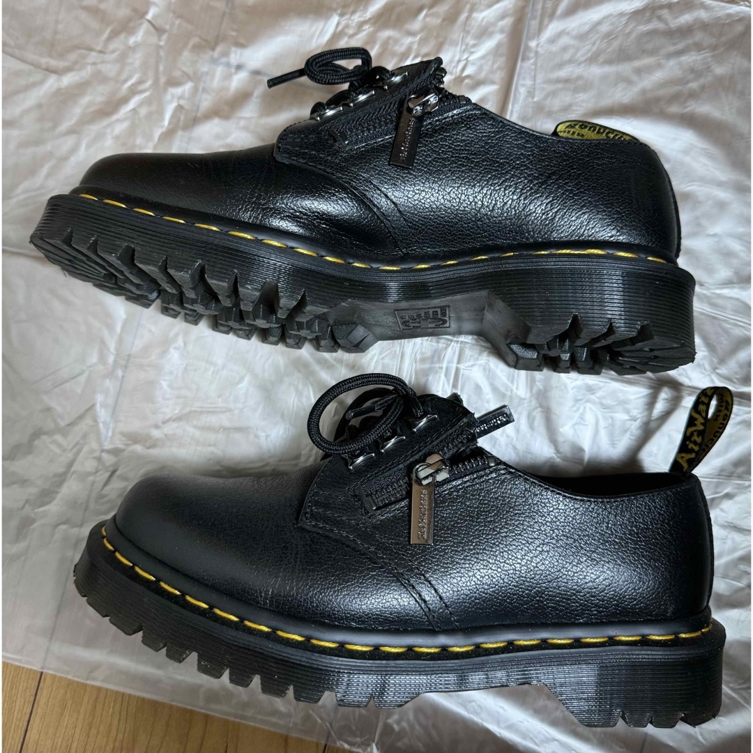 Dr.Martens(ドクターマーチン)のドクターマーチン　38 ローカット　ブーツ　ショート　24.5 黒　ローファー レディースの靴/シューズ(ブーツ)の商品写真