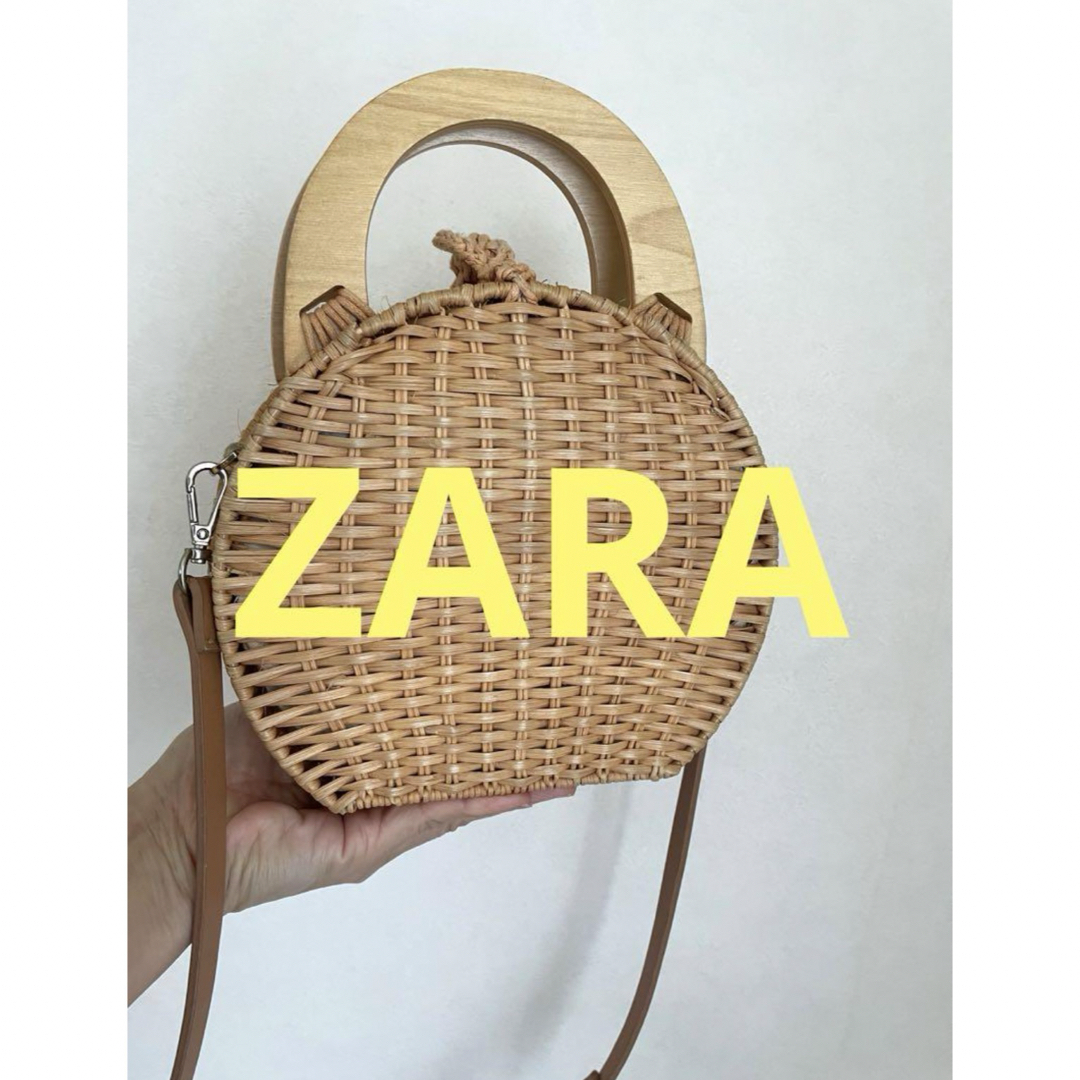 ZARA(ザラ)のZARA ザラカゴバック レディースのバッグ(かごバッグ/ストローバッグ)の商品写真