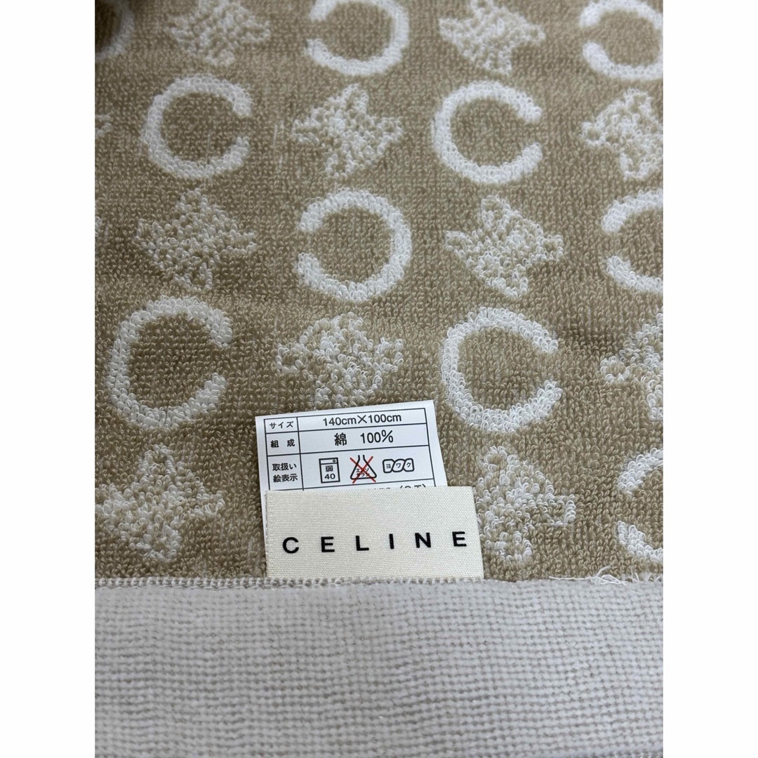 celine(セリーヌ)のセリーヌ　ハーフタオルケット キッズ/ベビー/マタニティの寝具/家具(タオルケット)の商品写真