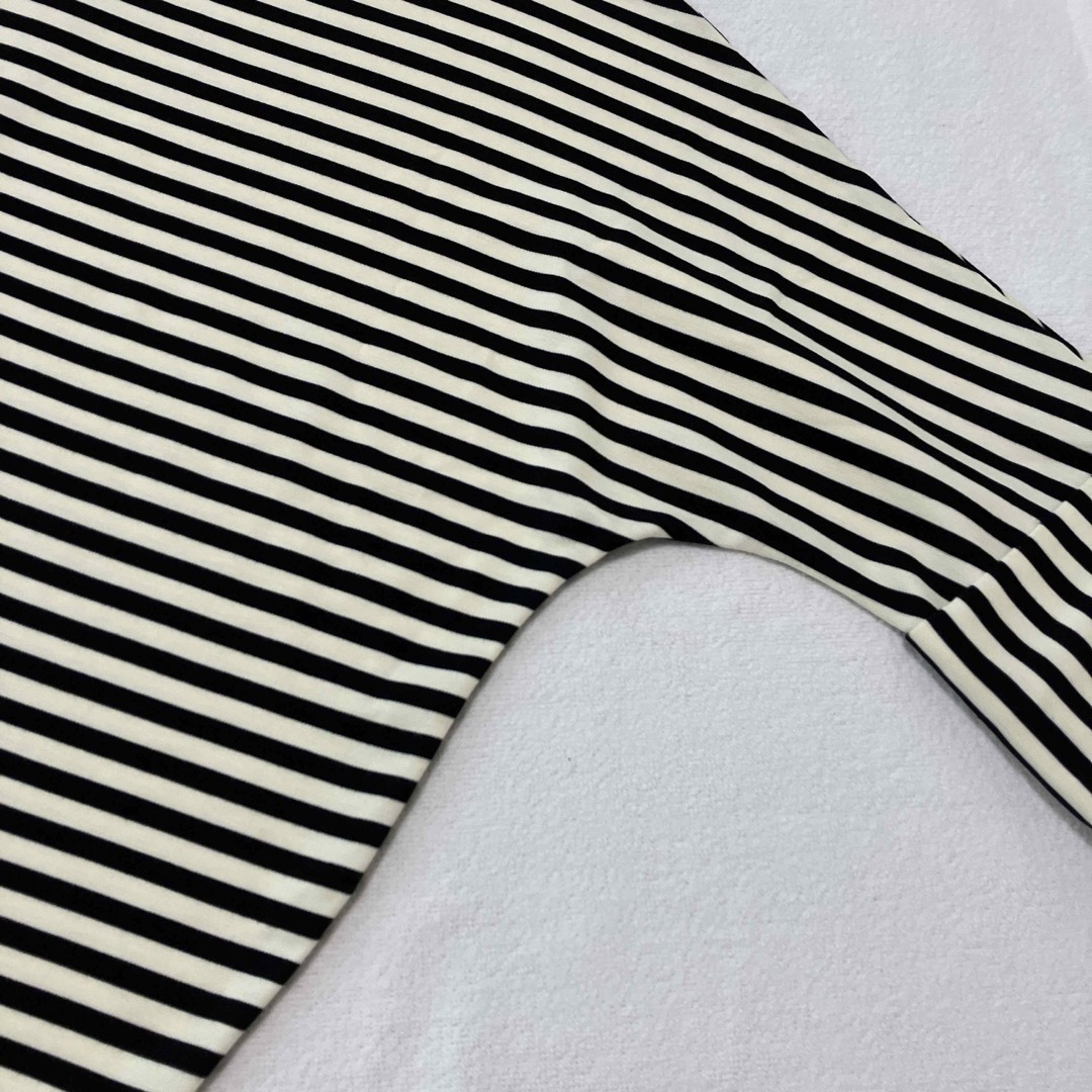 ダスク レディース　ボーダートップス　Mサイズ　黒　アイボリー　綿　  メンズのトップス(Tシャツ/カットソー(半袖/袖なし))の商品写真
