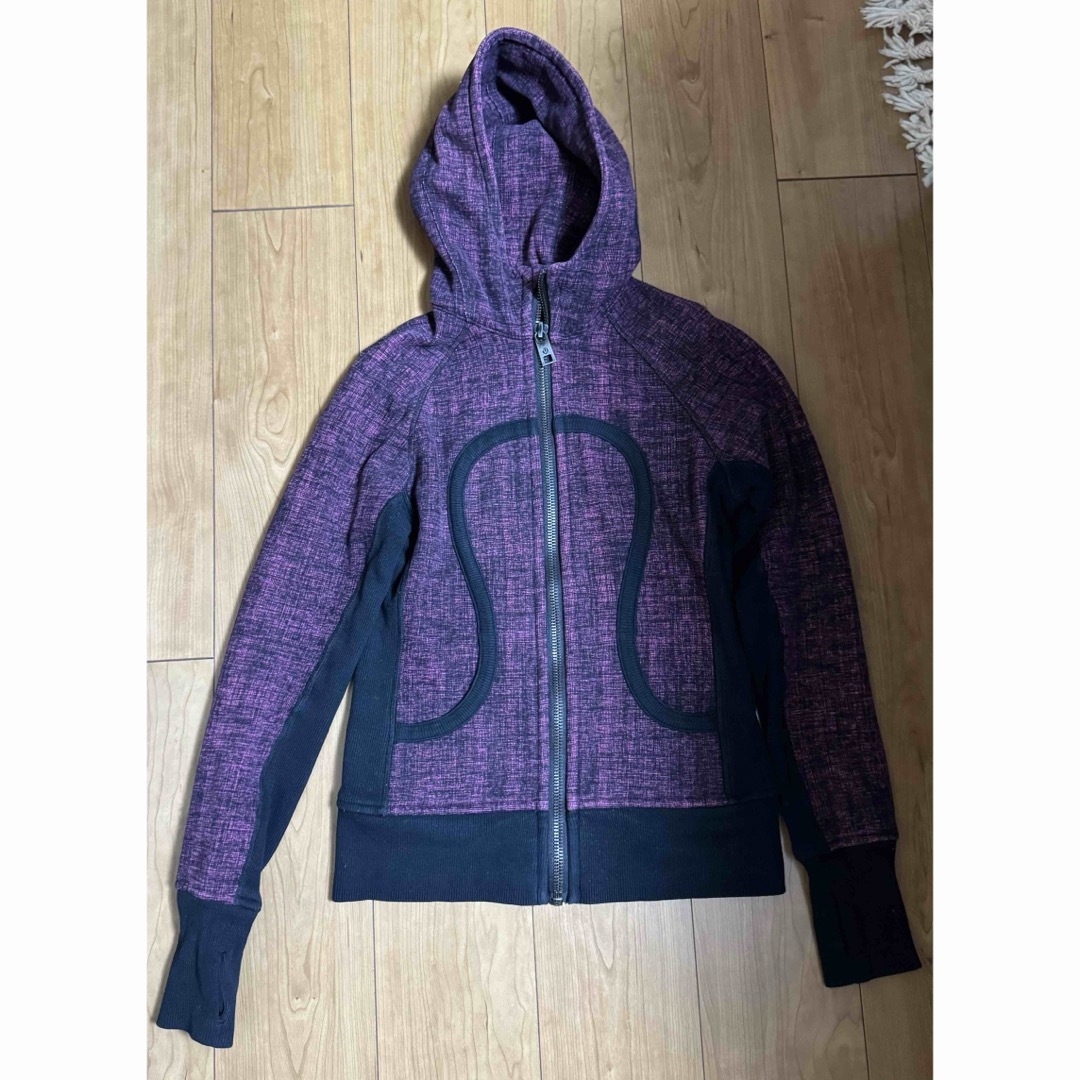 lululemon(ルルレモン)のlululemon ルルレモン　パーカー　ジップパーカー　4 赤紫 レディースのトップス(パーカー)の商品写真