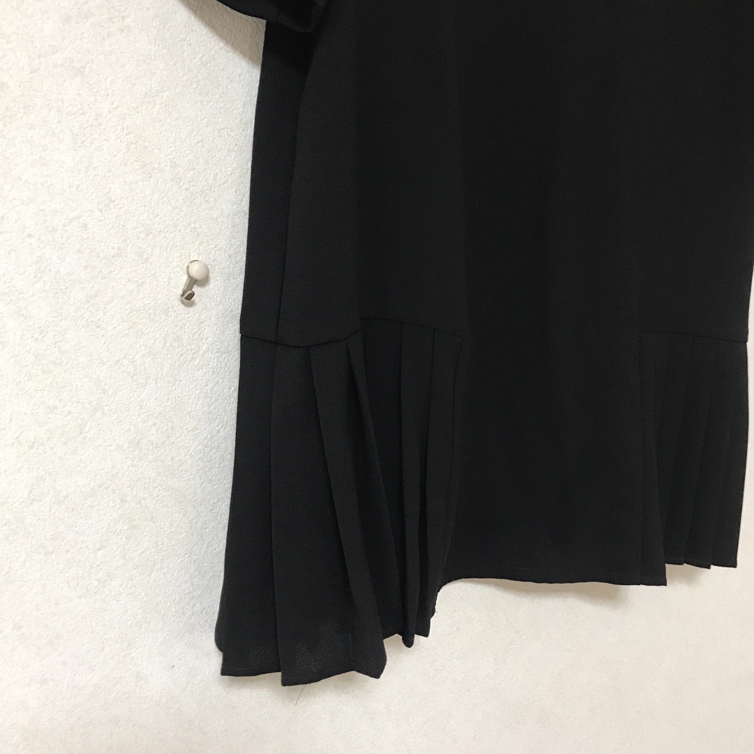 ZARA(ザラ)のZARA ザラ　レディース　ブラック　XSサイズ メンズのトップス(Tシャツ/カットソー(半袖/袖なし))の商品写真