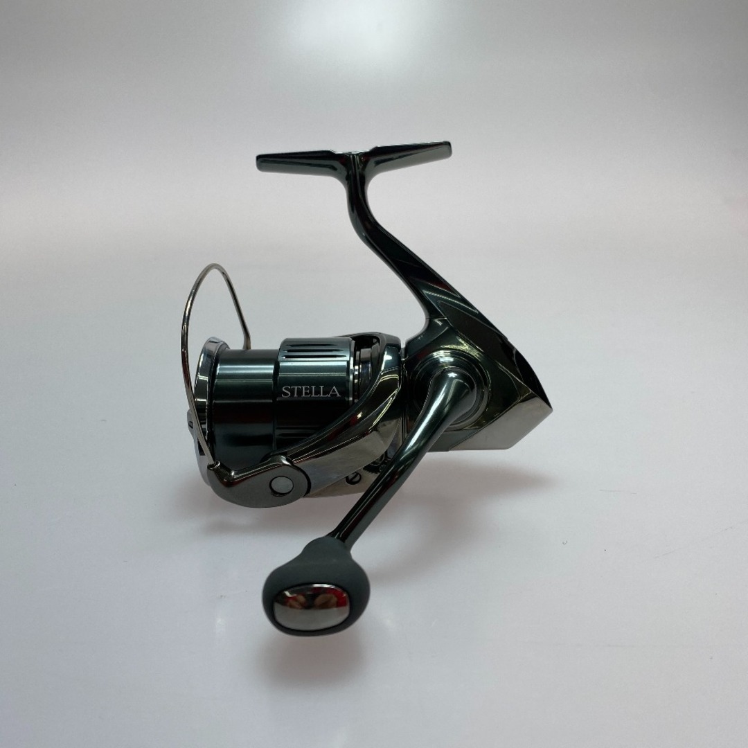 SHIMANO(シマノ)の§§SHIMANO シマノ 22ステラ 2500S 043870 スポーツ/アウトドアのフィッシング(リール)の商品写真