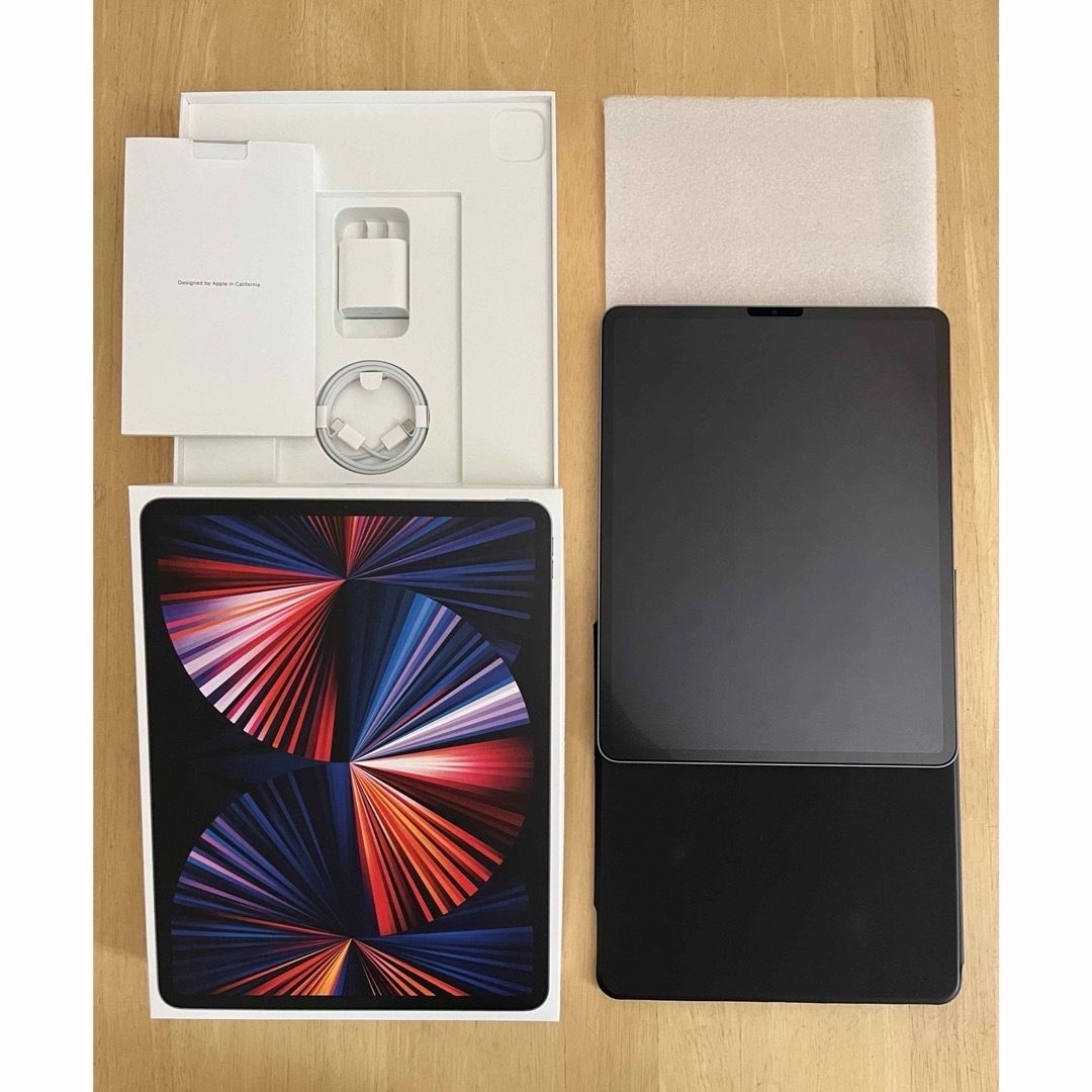 Apple(アップル)のiPad Pro 12.9インチ 第5世代 WiFi 1TB メモリ16GB スマホ/家電/カメラのPC/タブレット(タブレット)の商品写真