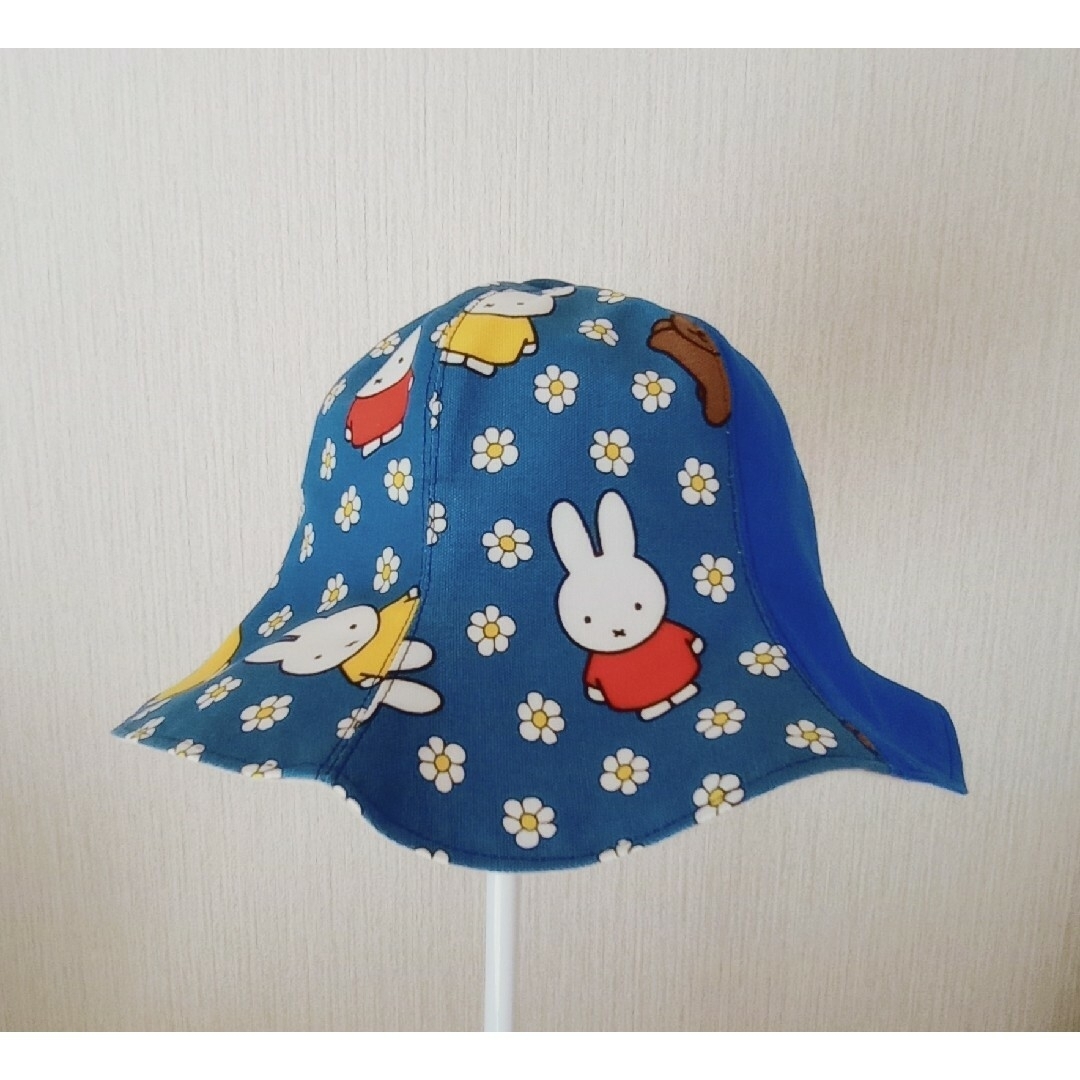 帽子（チューリップハット）キッズ用 ハンドメイドのキッズ/ベビー(外出用品)の商品写真