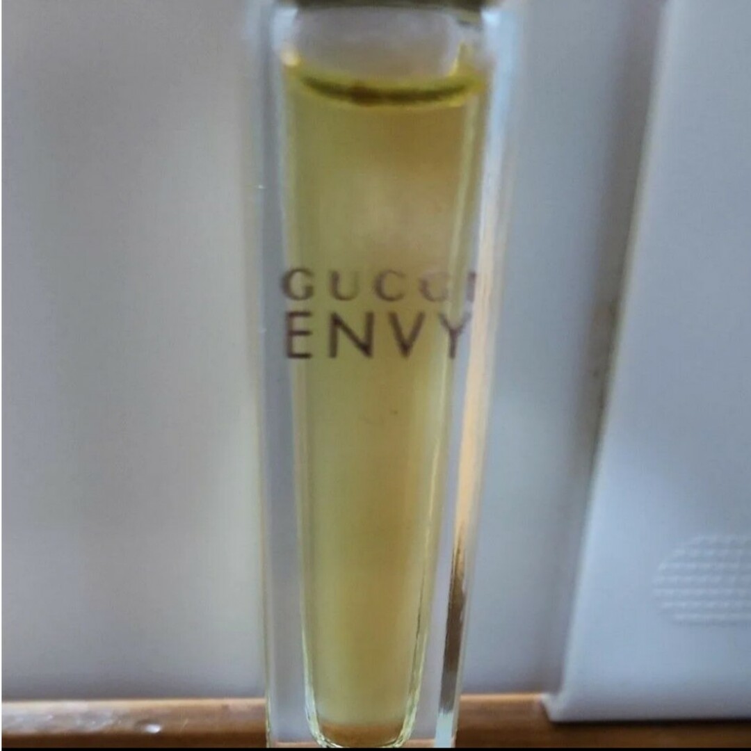 Gucci(グッチ)の【週末限定価格】【匿名発送】GUCCI ENVY  オードトワレ 3ml コスメ/美容のコスメ/美容 その他(その他)の商品写真