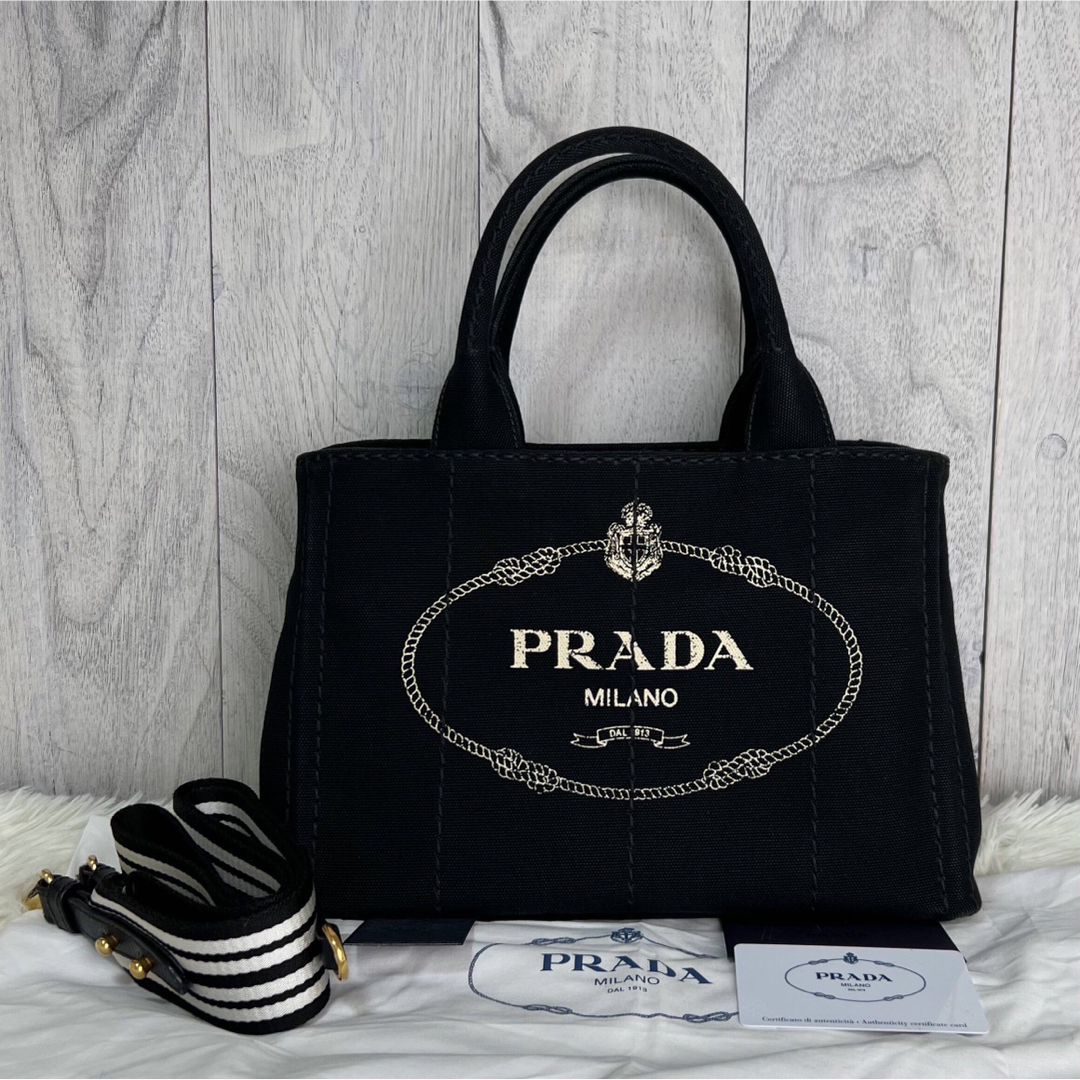 PRADA(プラダ)の人気♡現行モデル♡ギャランティ♡タグ♡保存袋♡美品♡プラダ 2wayトートバッグ レディースのバッグ(トートバッグ)の商品写真