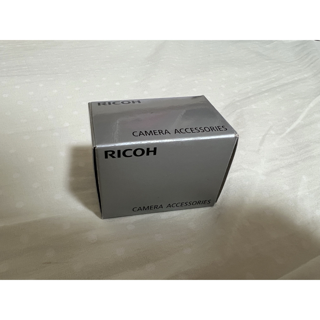 RICOH(リコー)の［美品］RICOH 外部ミニファインダーGV-3 GRIIIx用 スマホ/家電/カメラのカメラ(コンパクトデジタルカメラ)の商品写真