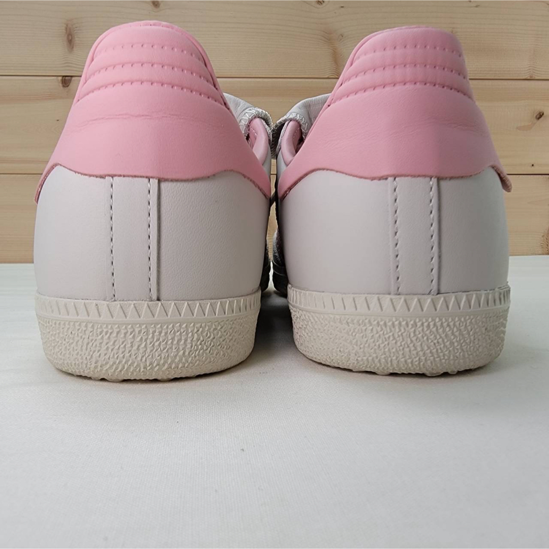 adidas(アディダス)のアディダス ヒューマンレース サンバ オフホワイト/ピンク 24.5cm レディースの靴/シューズ(スニーカー)の商品写真