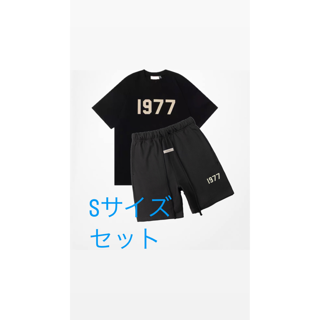 Essential(エッセンシャル)のFear Of God Essentials 1977 メンズのトップス(Tシャツ/カットソー(半袖/袖なし))の商品写真