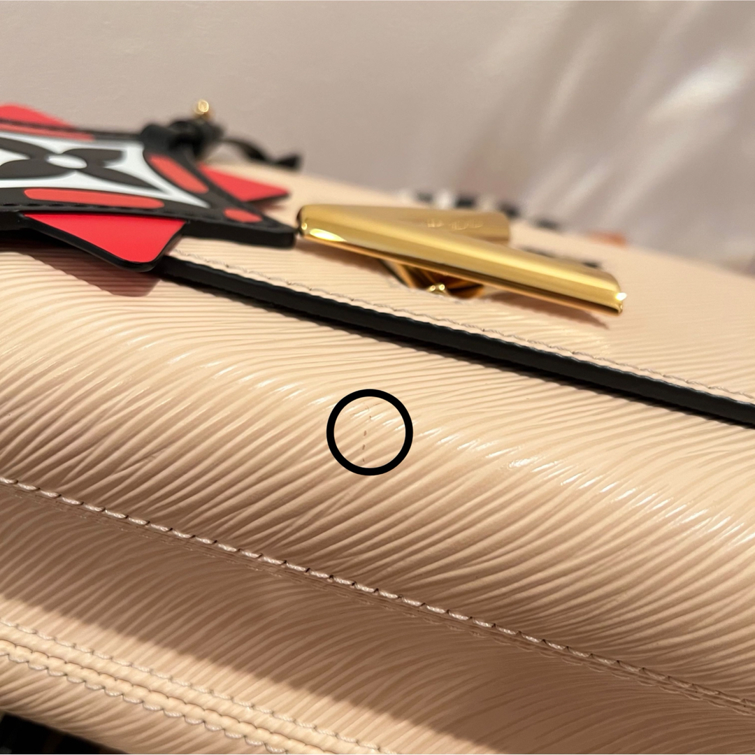 LOUIS VUITTON(ルイヴィトン)のlouisvuitton ルイヴィトン ツイストmm 2021年ss レディースのバッグ(ショルダーバッグ)の商品写真