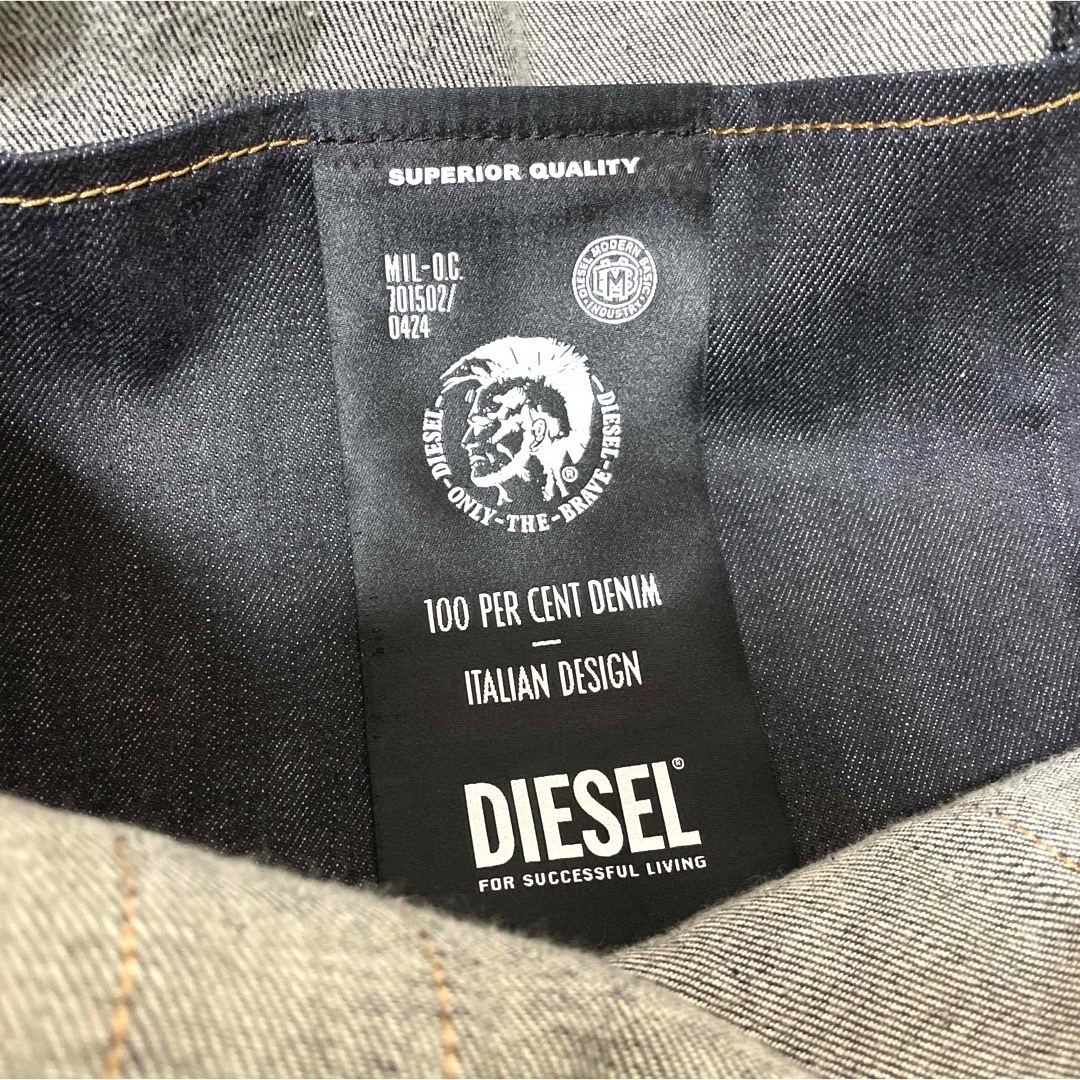 DIESEL(ディーゼル)の人気モデル！DIESEL デニム　トートバッグ　A4サイズ　大容量　インディゴ　 メンズのバッグ(トートバッグ)の商品写真
