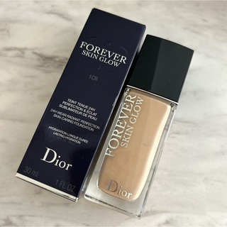 ディオール(Dior)のDior新品ディオールスキン フォーエヴァー フルイド グロウ　1CR(ファンデーション)