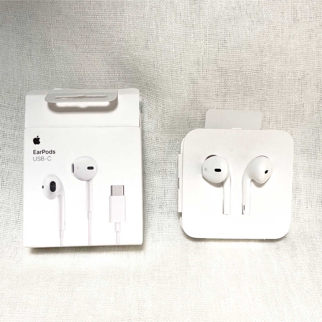 Apple(アップル)のApple EarPods USB-Cイヤホン スマホ/家電/カメラのPC/タブレット(その他)の商品写真