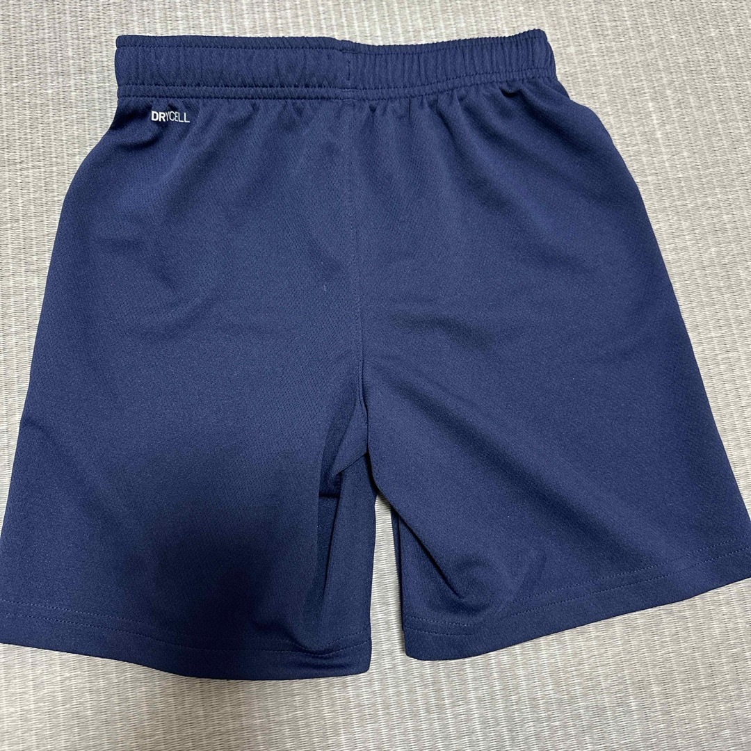 PUMA(プーマ)のプーマ　ハーフパンツ　140 キッズ/ベビー/マタニティのキッズ服男の子用(90cm~)(パンツ/スパッツ)の商品写真