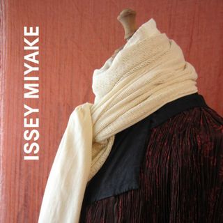 イッセイミヤケ(ISSEY MIYAKE)の美品　ISSEY MIYAKE／イッセイミヤケ★　メッシュ切替ストール(ストール/パシュミナ)