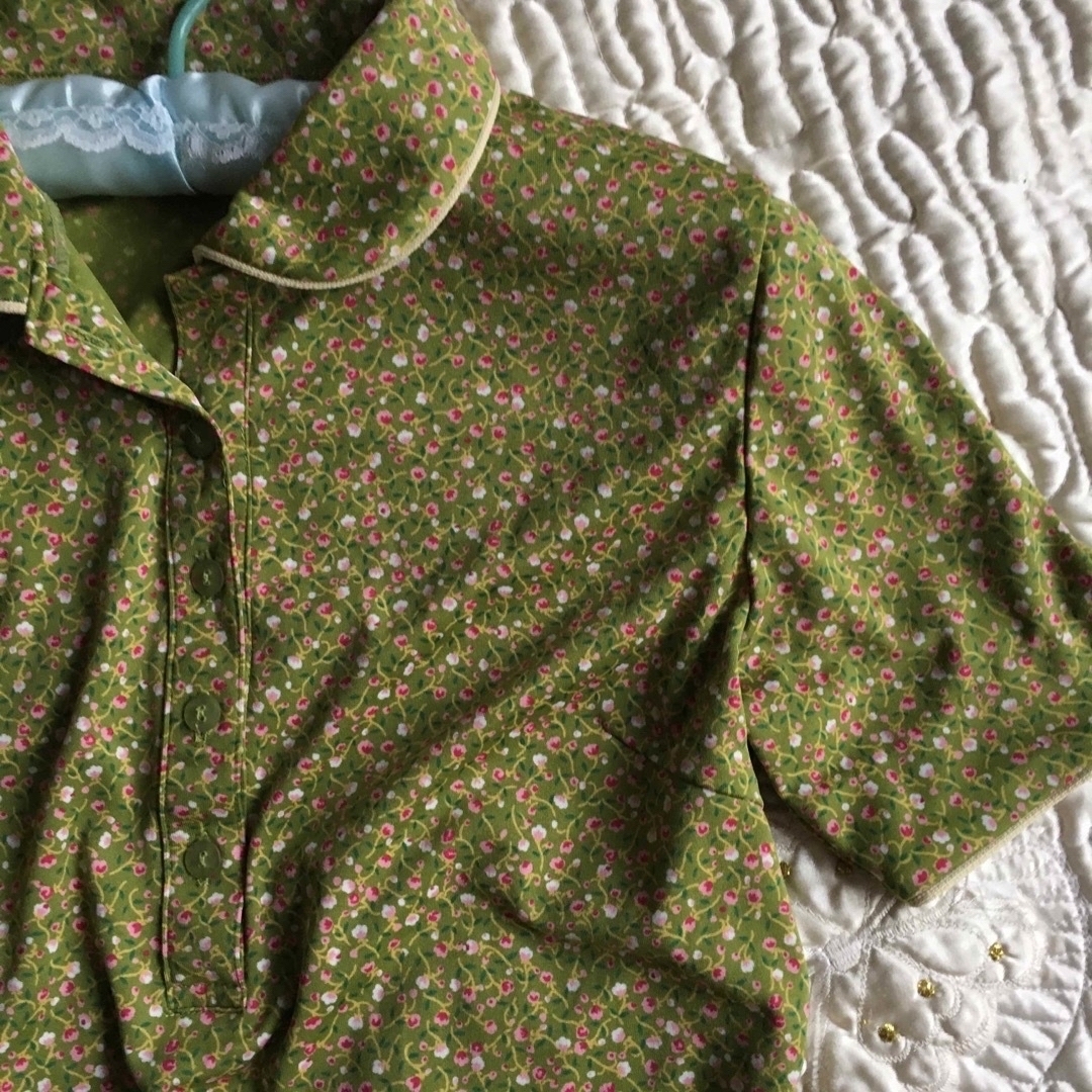 Lochie(ロキエ)のSALE★039 vintage polyester shirt レディースのトップス(シャツ/ブラウス(半袖/袖なし))の商品写真