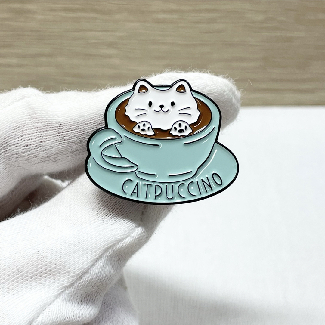 【ピンバッジ】猫 ねこ CATPUCCINO にゃんこ エンタメ/ホビーのアニメグッズ(バッジ/ピンバッジ)の商品写真