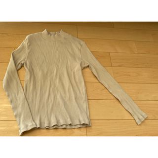 ユニクロ(UNIQLO)のUNIQLO トップス(Tシャツ(長袖/七分))