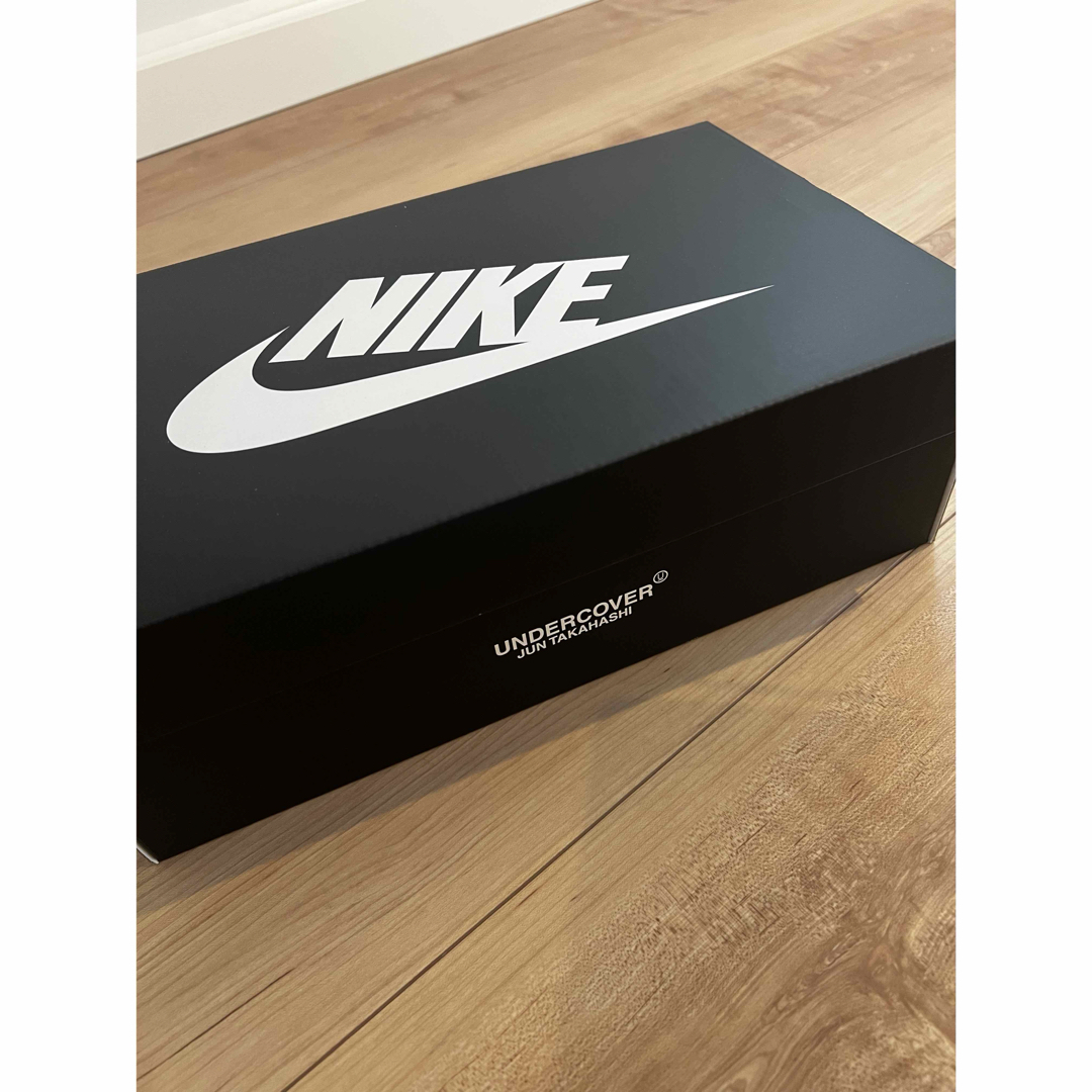 NIKE(ナイキ)の新品未使用　NIKE UNDERCOVER コラボスニーカー レディースの靴/シューズ(スニーカー)の商品写真