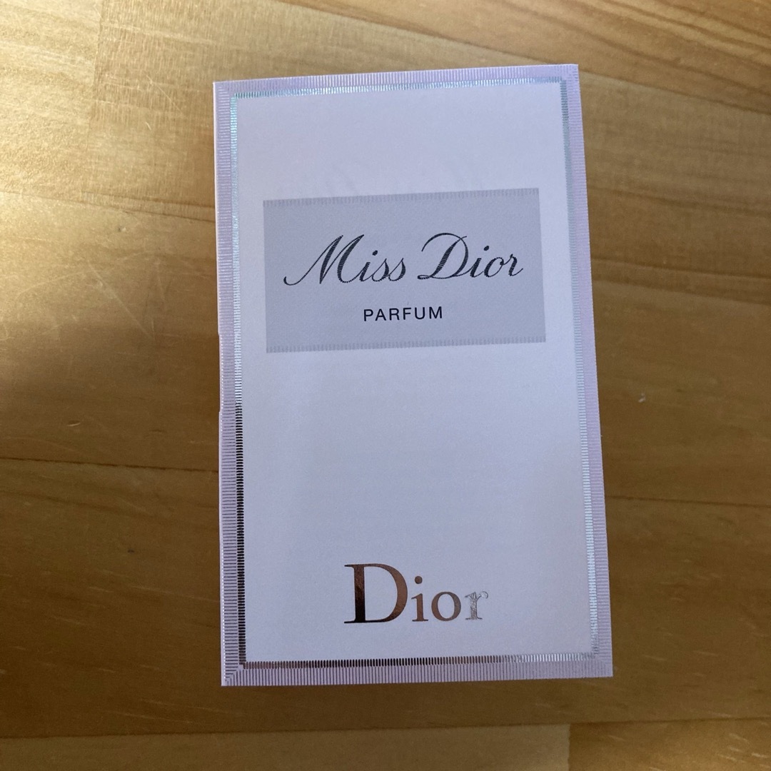 Dior(ディオール)のディオールスキン　フォーエヴァー　スキン　コレクト　コンシーラー　1.5N コスメ/美容のベースメイク/化粧品(コンシーラー)の商品写真