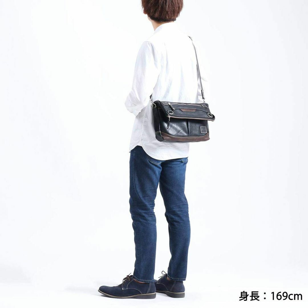 【色: ネイビー】[ムスタッシュ]MOUSTACHE YUQ ショルダーバッグ  メンズのバッグ(その他)の商品写真