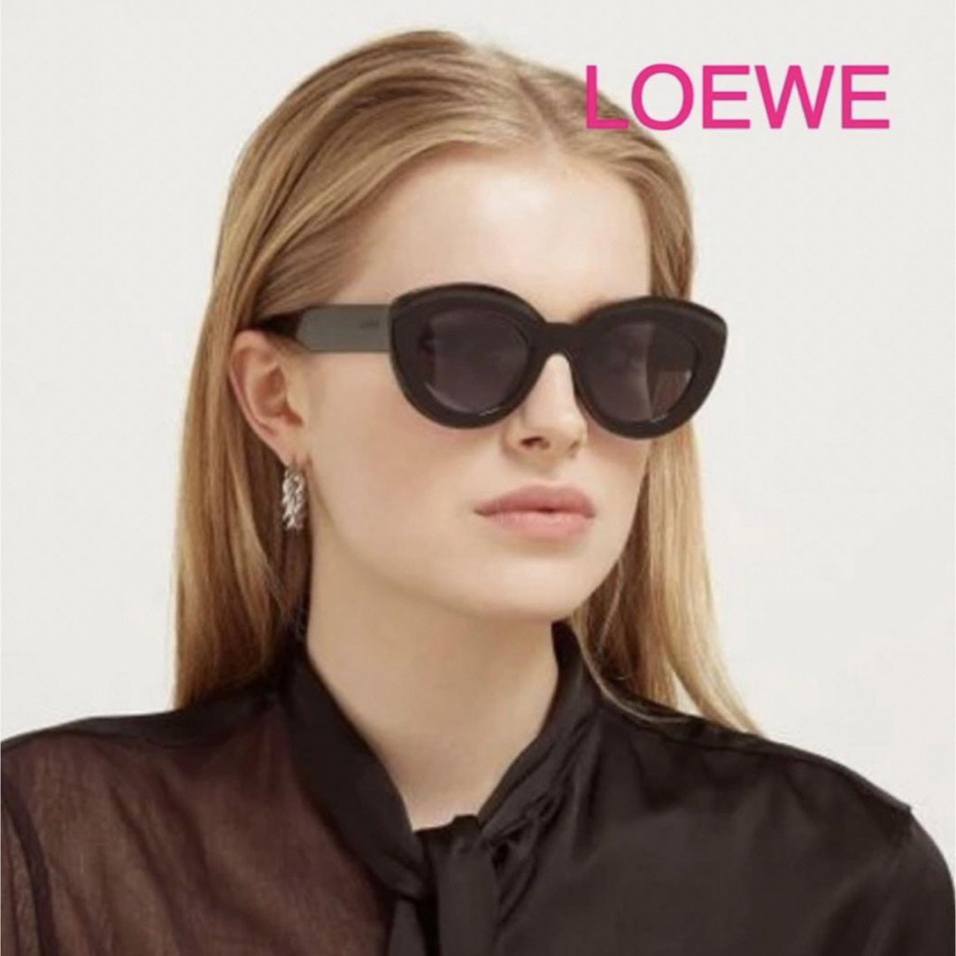 LOEWE(ロエベ)の専用　LOEWEキャットアイサングラス　マルティニーク川上さやかさんセットアップ レディースのファッション小物(サングラス/メガネ)の商品写真