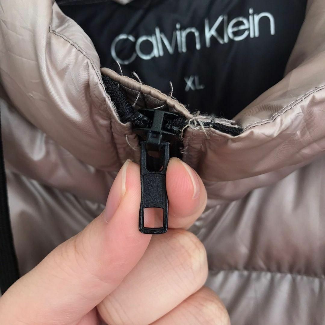 Calvin Klein(カルバンクライン)の【k6458】USA古着カルバンクラインダウンジャケットブルゾンアウターパーカー レディースのジャケット/アウター(ダウンジャケット)の商品写真