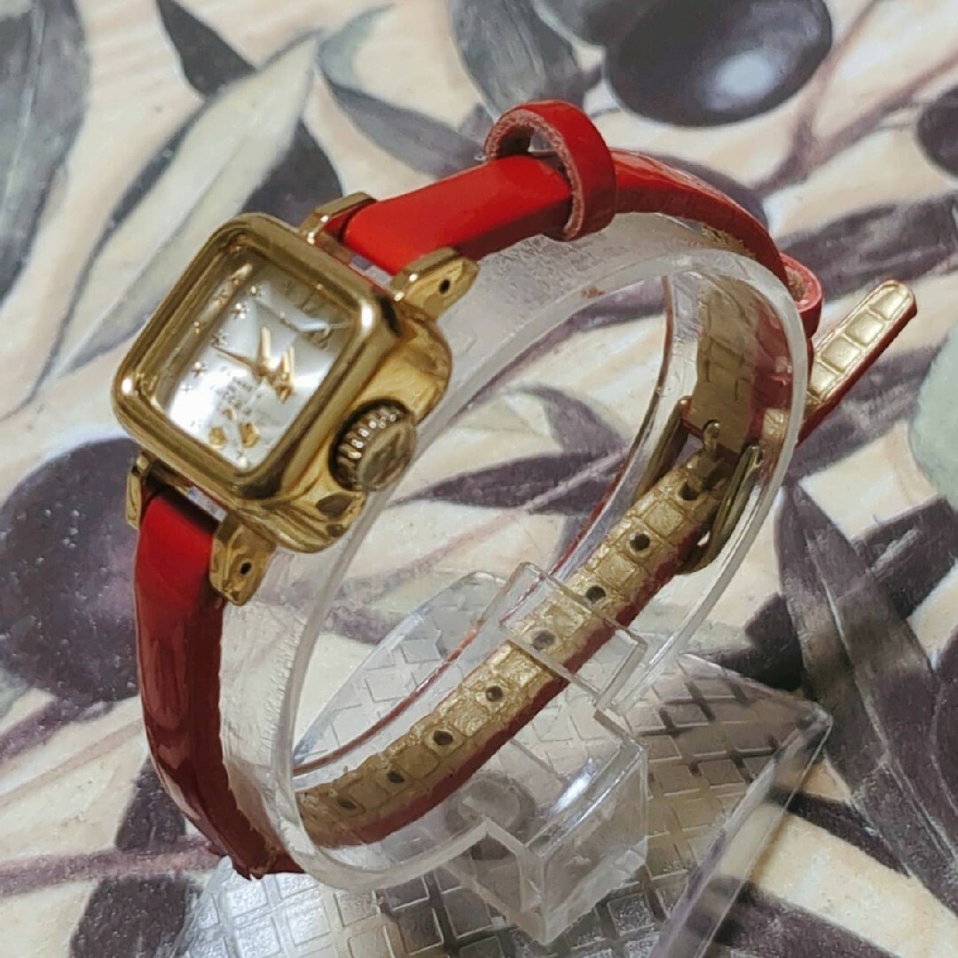 CABANE de ZUCCa(カバンドズッカ)の【美品】CABANE de zucca カバンドズッカ キャラメル 腕時計 赤 レディースのファッション小物(腕時計)の商品写真