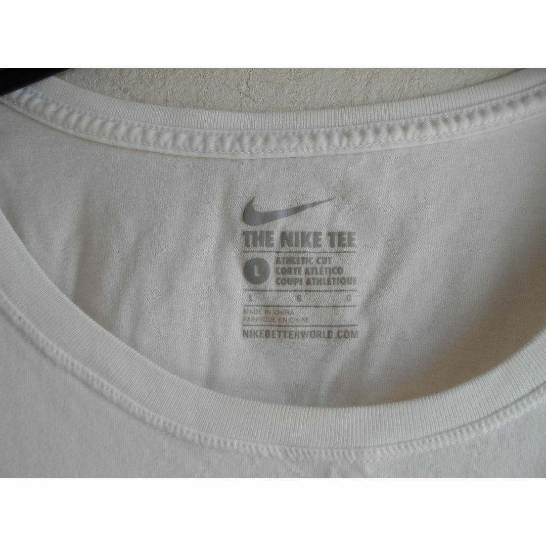 NIKE(ナイキ)のL nike tシャツ レディースtシャツ ホワイト トップス 半袖 カワイイ レディースのトップス(Tシャツ(半袖/袖なし))の商品写真