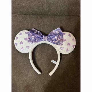 ディズニー(Disney)のディズニーランド ミニーカチューシャ 白×紫 スパンコール♡(カチューシャ)