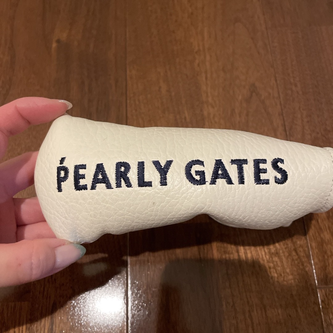 PEARLY GATES(パーリーゲイツ)のパーリーゲイツ◾️パターカバー◾️飛びウサ◾️白レザー スポーツ/アウトドアのゴルフ(その他)の商品写真