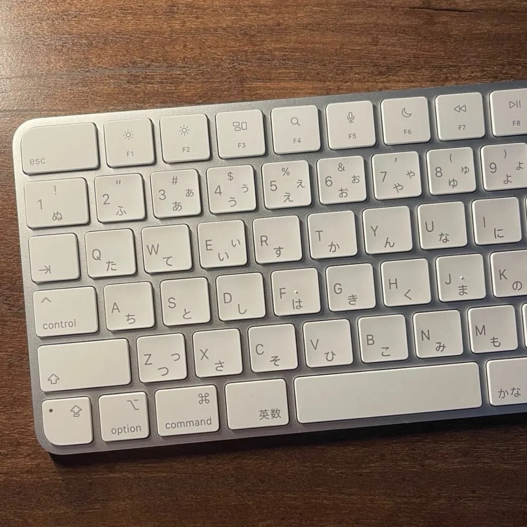 Apple(アップル)のApple Magic Keyboard with Touch ID  JIS スマホ/家電/カメラのPC/タブレット(PC周辺機器)の商品写真