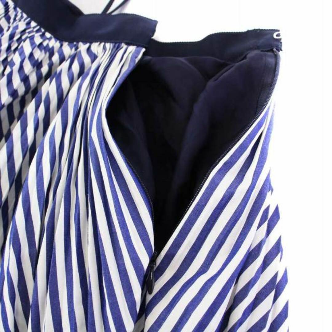 sacai(サカイ)のサカイ プリーツスカート ロング ストライプ 1 青 白 19-04585 レディースのスカート(ロングスカート)の商品写真