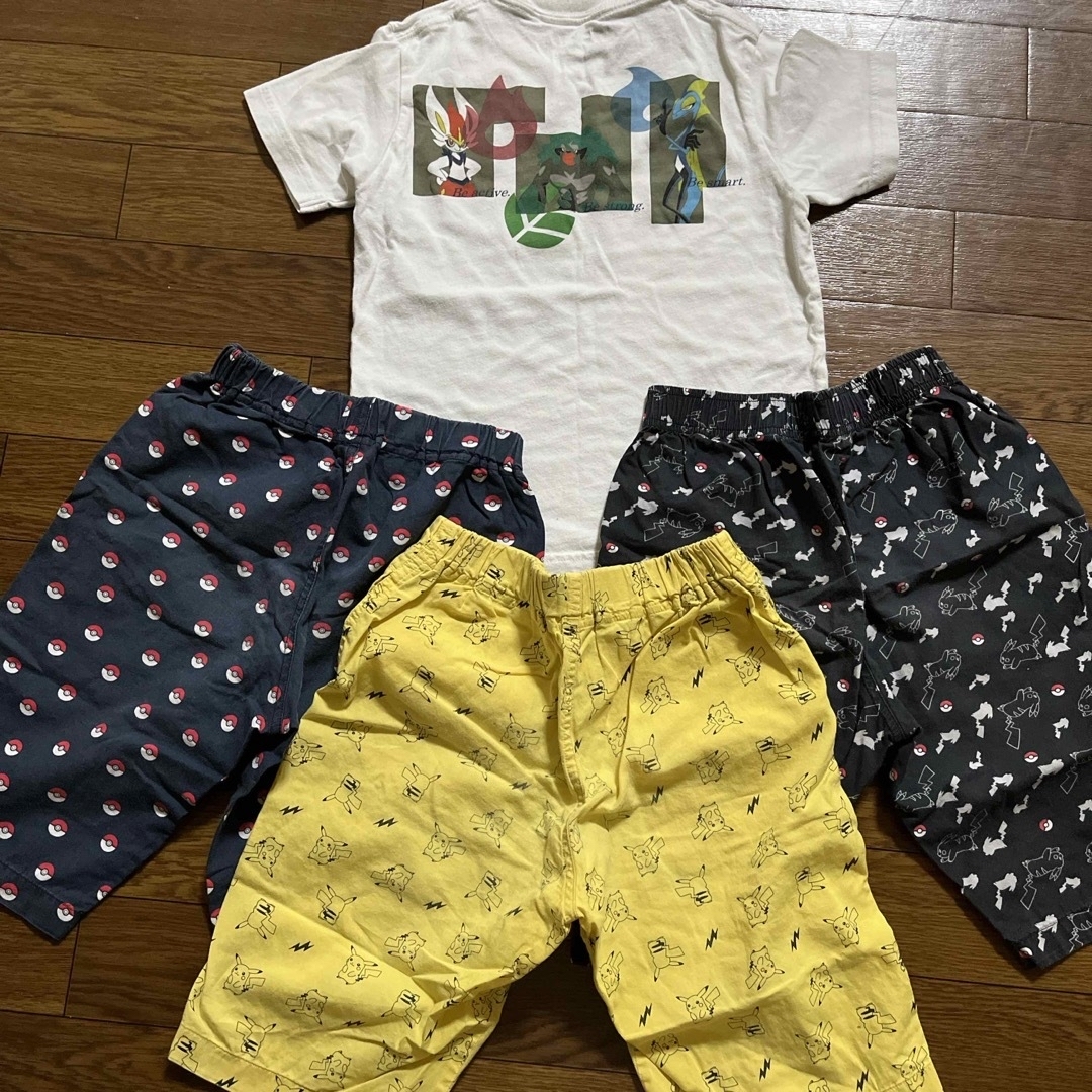 UNIQLO(ユニクロ)のポケモン　Tシャツ　ステテコ　120 キッズ/ベビー/マタニティのキッズ服男の子用(90cm~)(Tシャツ/カットソー)の商品写真