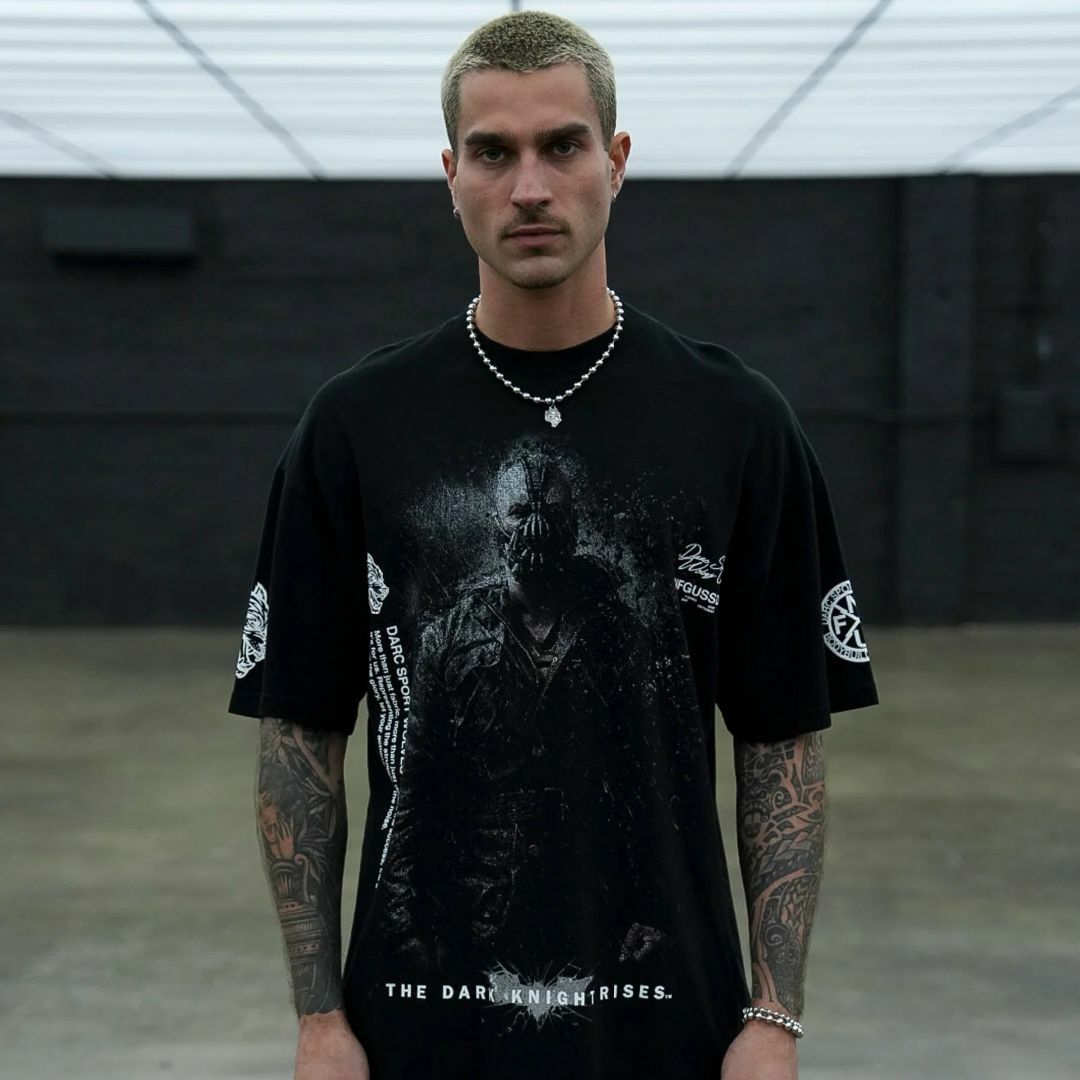 Darc Sport RISE AGAIN V2 BANE TEE BLACK メンズのトップス(Tシャツ/カットソー(半袖/袖なし))の商品写真