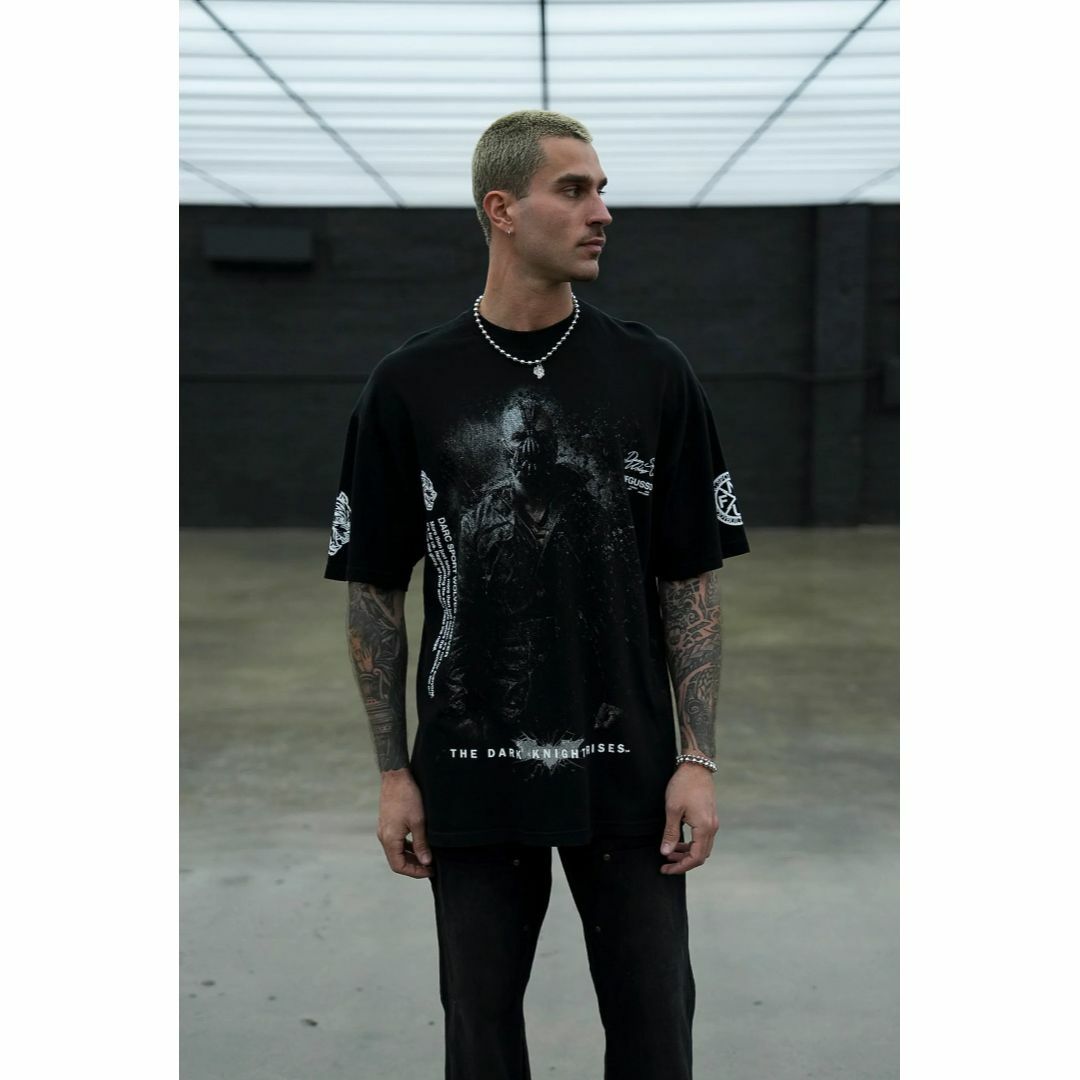 Darc Sport RISE AGAIN V2 BANE TEE BLACK メンズのトップス(Tシャツ/カットソー(半袖/袖なし))の商品写真