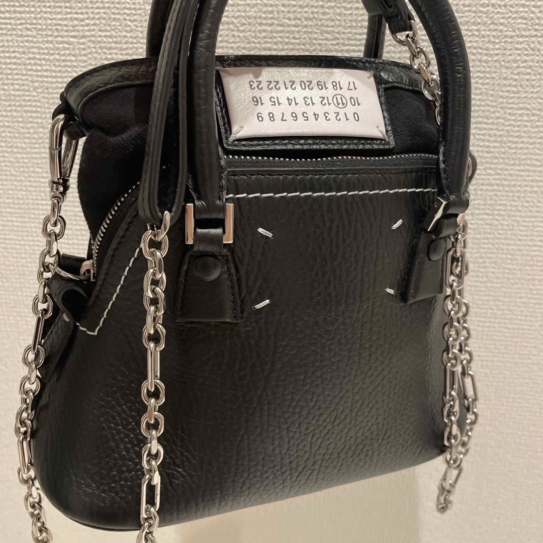 Maison Martin Margiela(マルタンマルジェラ)の★最終値下げ　Maison Margiela 5AC マイクロ　ブラック レディースのバッグ(ショルダーバッグ)の商品写真