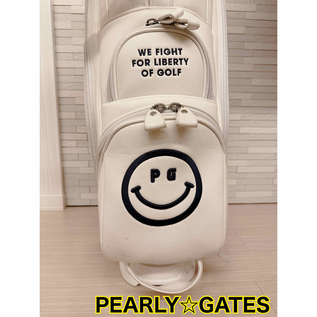 PEARLY GATES(パーリーゲイツ)のパーリーゲイツ　キャディバッグ　タイヤ付き　正規品　白　ホワイト スポーツ/アウトドアのゴルフ(バッグ)の商品写真