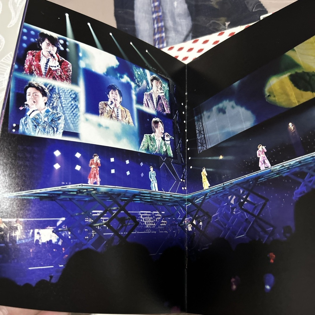嵐ARASHI 2013“LOVE” DVD２枚組とクリアファイル エンタメ/ホビーのDVD/ブルーレイ(ミュージック)の商品写真