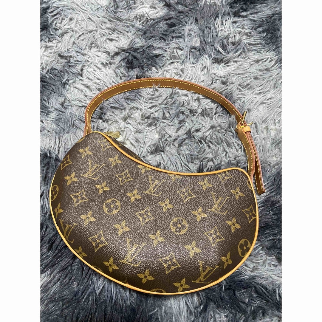 LOUIS VUITTON(ルイヴィトン)の極美品ルイヴィトン クロワッサンM51510モノグラムレア廃盤品 レディースのバッグ(ショルダーバッグ)の商品写真