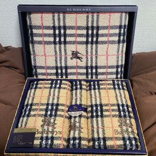 BURBERRY - 未使用　BURBERRY　バーバリー　タオル